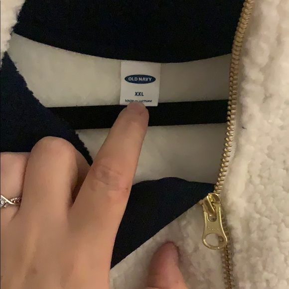 White Sherpa - Picture 2 of 4